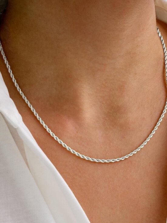 Women's Layered Necklace Set - 3 Piece Dainty Gold Jewelry for Everyday Stacking - Picture 7 of 9